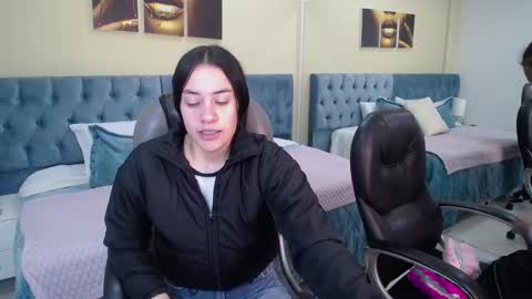 Icy online show from 01.16.25