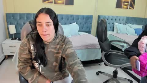 Icy online show from 02.01.25