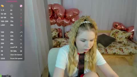 Snapshot of ida_lewiss chatting on 02.25.26 Ida online show from 02.25.26
