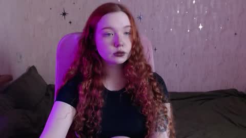 Snapshot of idaredfoxx chatting on 01.12.26 Ida online show from 01.12.26