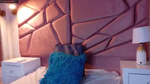 Snapshot of idk_24 chatting on 02.24.26 Tifanny online show from 02.24.26