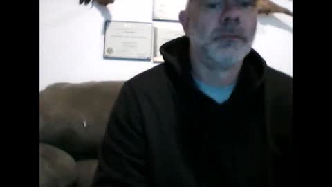 idkwhyidothis348732 online show from 02.13.25
