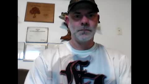 idkwhyidothis348732 online show from 03.11.25