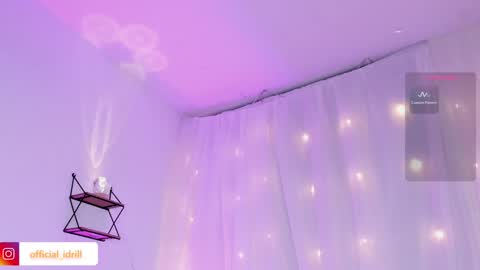 Snapshot of idriill chatting on 01.16.25 idrill online show from 01.16.25