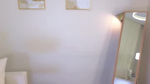 Lisa online show from 09.18.25