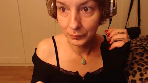 Ifk Donkeys online show from 10.20.25