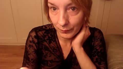 Ifk Donkeys online show from 11.15.25