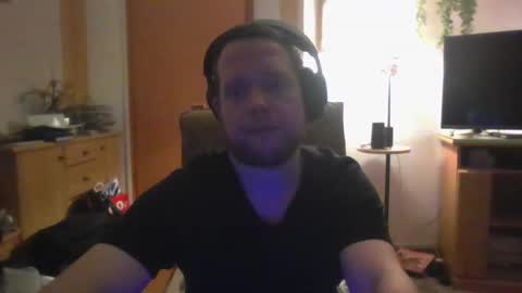 Snapshot of igaveyoupower chatting on 02.05.25 igaveyoupower online show from 02.05.25