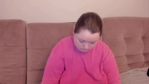 Snapshot of ihaveasecret_ chatting on 09.26.25 Alice online show from 09.26.25