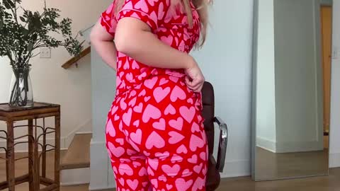 cassie online show from 01.11.25