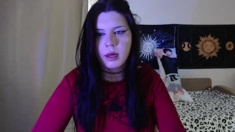 Snapshot of iintimate_flesh chatting on 06.10.26 Vella online show from 06.10.26