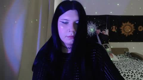 Snapshot of iintimate_flesh chatting on 06.22.26 Vella online show from 06.22.26