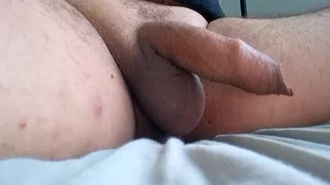 Snapshot of ikbenzo chatting on 01.01.25 ikbenzo online show from 01.01.25