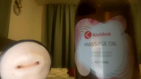 ikpcngcuojur online show from 04.16.26