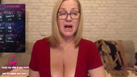 IlariaCetoi online show from 12.04.25