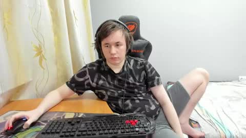 Snapshot of iliaskrislove chatting on 04.16.26 iliaskris online show from 04.16.26