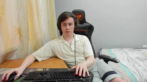 Snapshot of iliaskrislove chatting on 04.18.26 iliaskris online show from 04.18.26