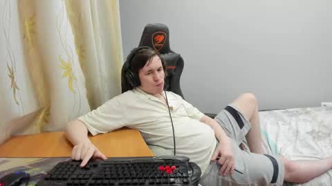 Snapshot of iliaskrislove chatting on 04.21.26 iliaskris online show from 04.21.26