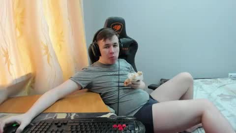 Snapshot of iliaskrislove chatting on 04.22.26 iliaskris online show from 04.22.26