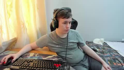 Snapshot of iliaskrislove chatting on 05.16.26 iliaskris online show from 05.16.26