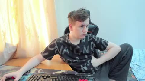 Snapshot of iliaskrislove chatting on 05.26.26 iliaskris online show from 05.26.26