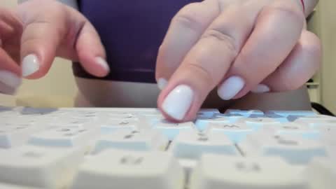 Bamby online show from 03.18.26