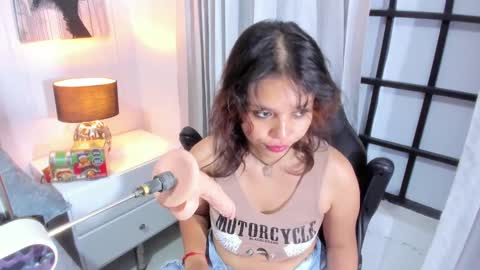 Snapshot of iliy_ chatting on 12.07.24 ILY   online show from 12.07.24