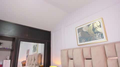 Snapshot of iliy_ chatting on 12.29.24 ILY   online show from 12.29.24