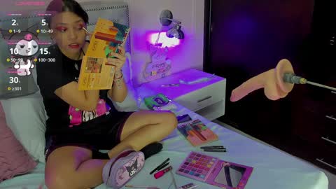 Snapshot of iliy_ chatting on 02.08.25 ILY   online show from 02.08.25