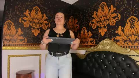 LILY online show from 05.12.26