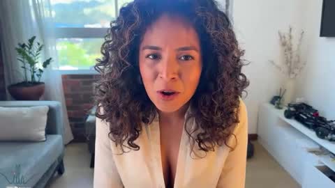 Kloe online show from 01.23.25