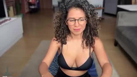 Kloe online show from 01.28.25