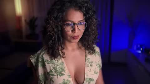 Kloe online show from 02.08.25