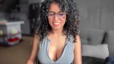 Kloe online show from 09.27.25