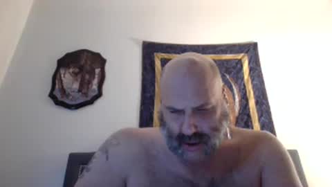 Snapshot of illuminatititan chatting on 02.02.25 Raziel illuminati Titan online show from 02.02.25