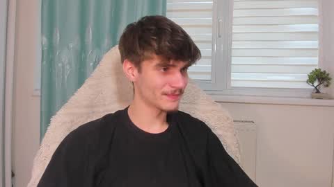 Snapshot of illusions888 chatting on 01.29.25 D-Illusion online show from 01.29.25