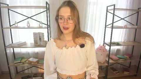 Ilona online show from 06.16.26