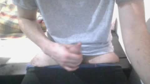 Snapshot of ilovebigass04 chatting on 10.21.25 yunstud online show from 10.21.25