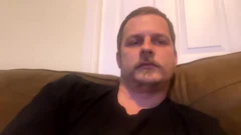Snapshot of iluvasssss chatting on 02.17.25 Iluvasssss online show from 02.17.25