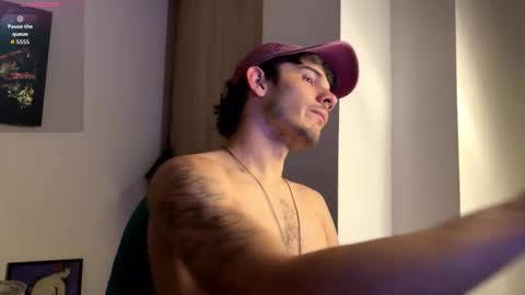 Snapshot of ilytheo chatting on 09.28.25 Theo --- OnlyFans stxrcorx online show from 09.28.25