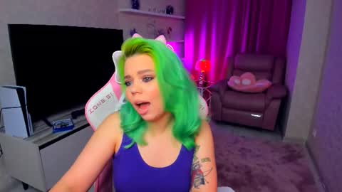 Roxy online show from 09.19.25