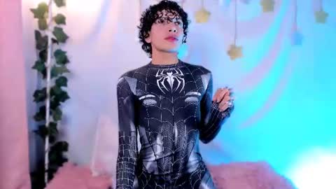 Alejo independent model   online show from 06.27.26