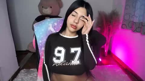 Alyn online show from 11.28.25