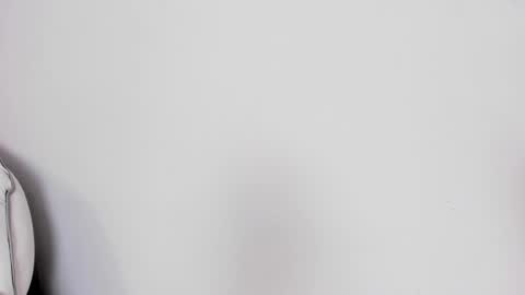 Belinda Mesa  online show from 09.24.25