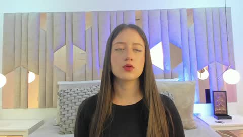 Caro   online show from 01.06.25