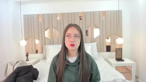 Caro   online show from 02.12.25