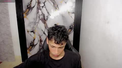 im_david01 online show from 12.18.25