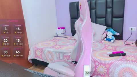 Eliza online show from 04.11.26