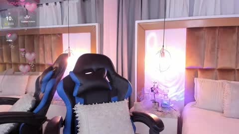 Anna  online show from 12.17.24