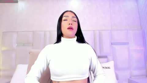 im_isabella1 online show from 05.18.26
